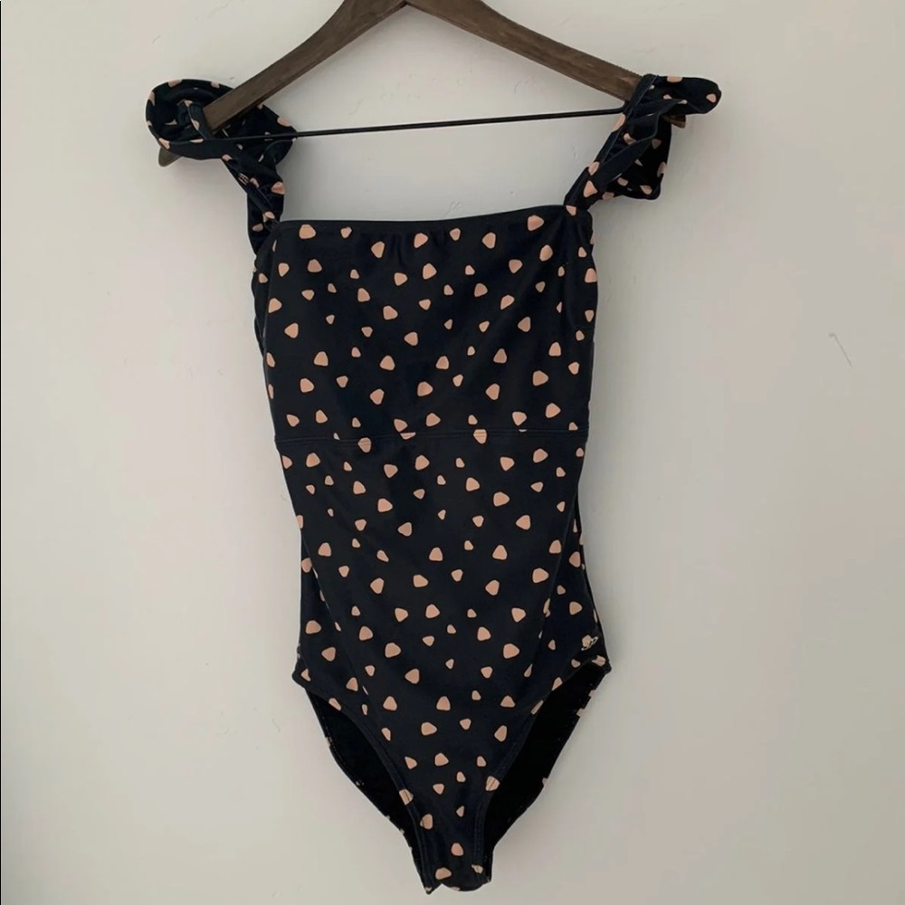 Albion One Piece off shoulder swimsuit